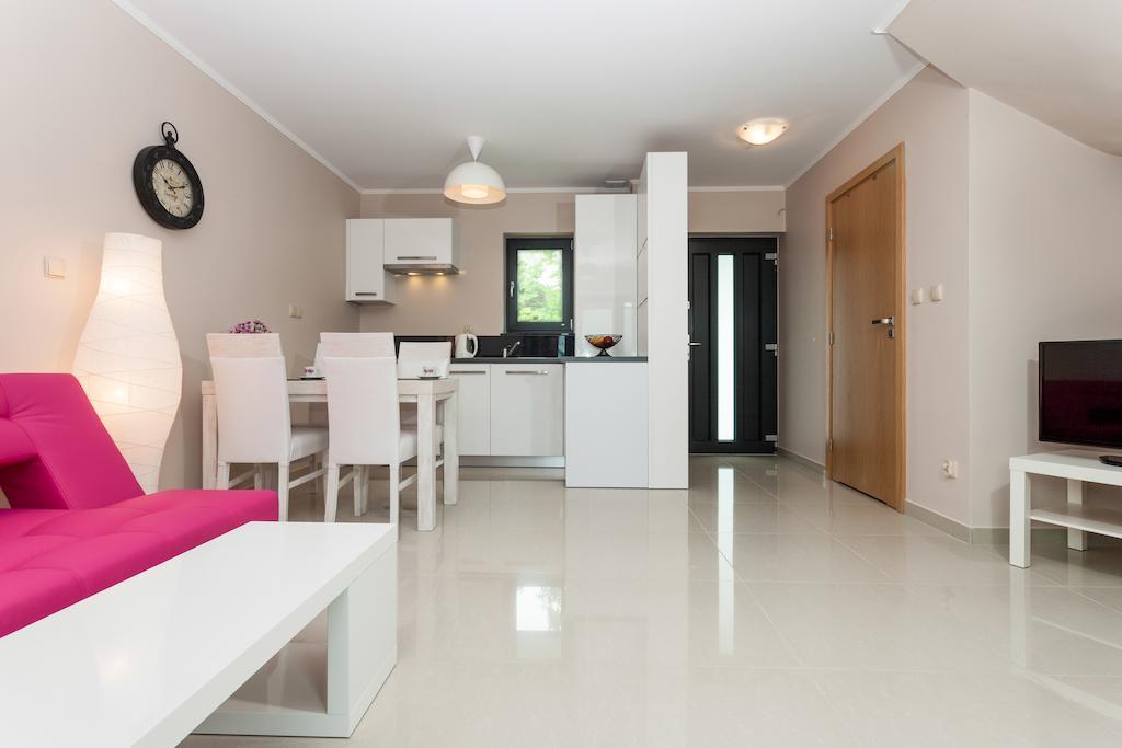 רבאל Nautilus Apartamenty מראה חיצוני תמונה
